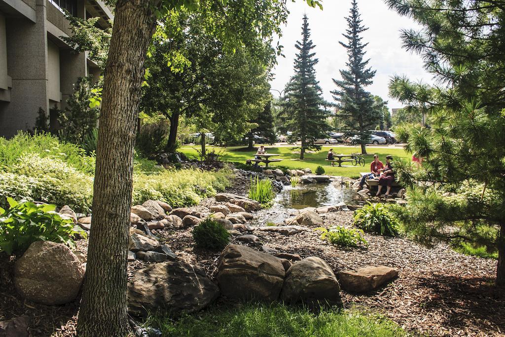 University Of Alberta - Hotel Эдмонтон Экстерьер фото