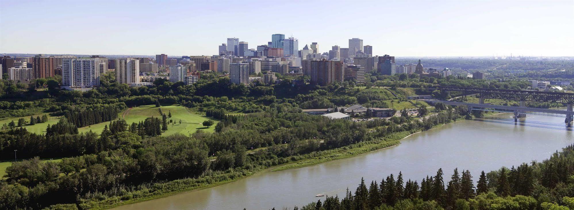 University Of Alberta - Hotel Эдмонтон Экстерьер фото